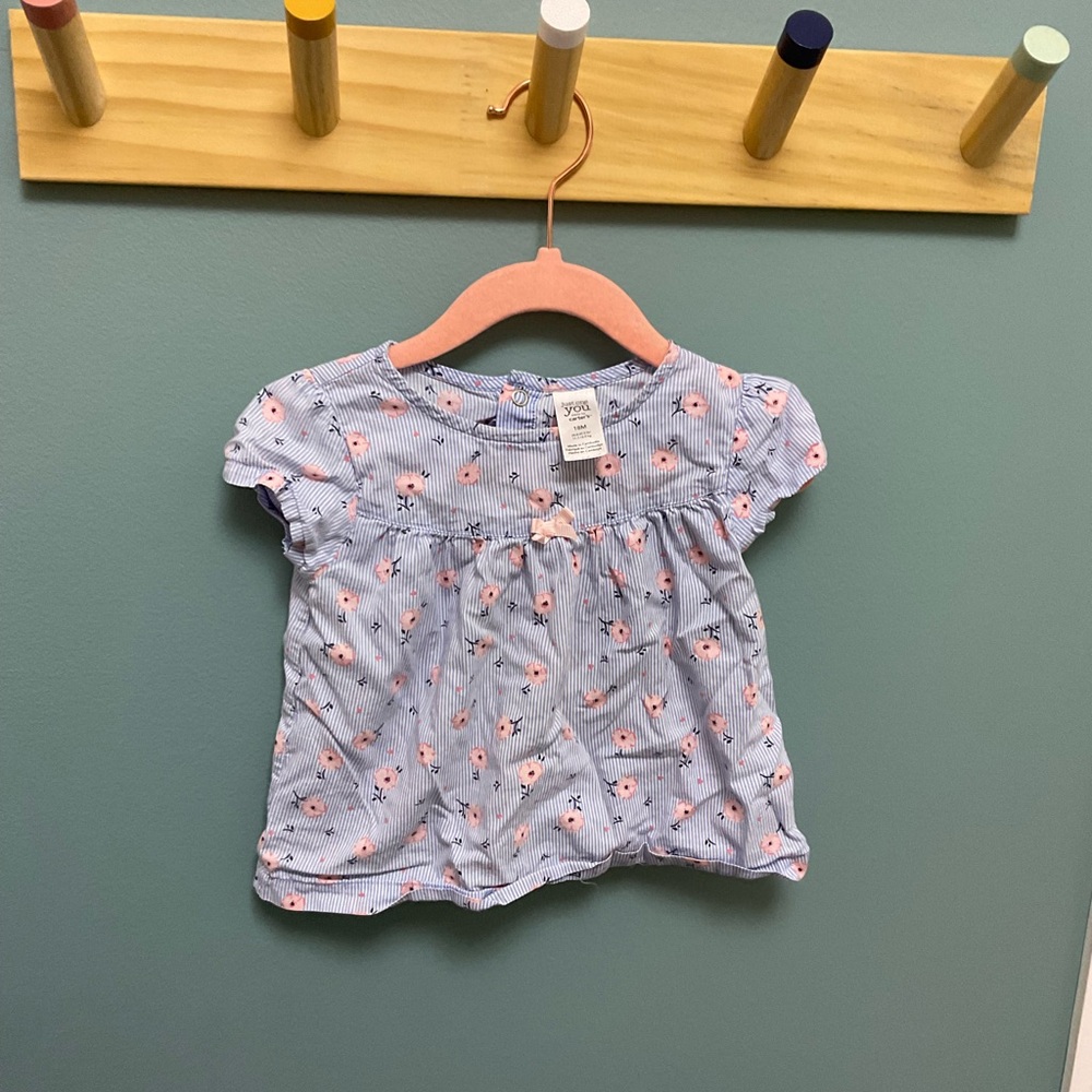 ✨5/$10✨Carter's Light Blue Floral Kids Blouse